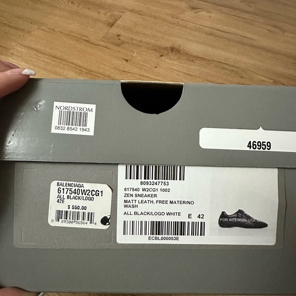 Balenciaga sneakers - Picture 2 of 8